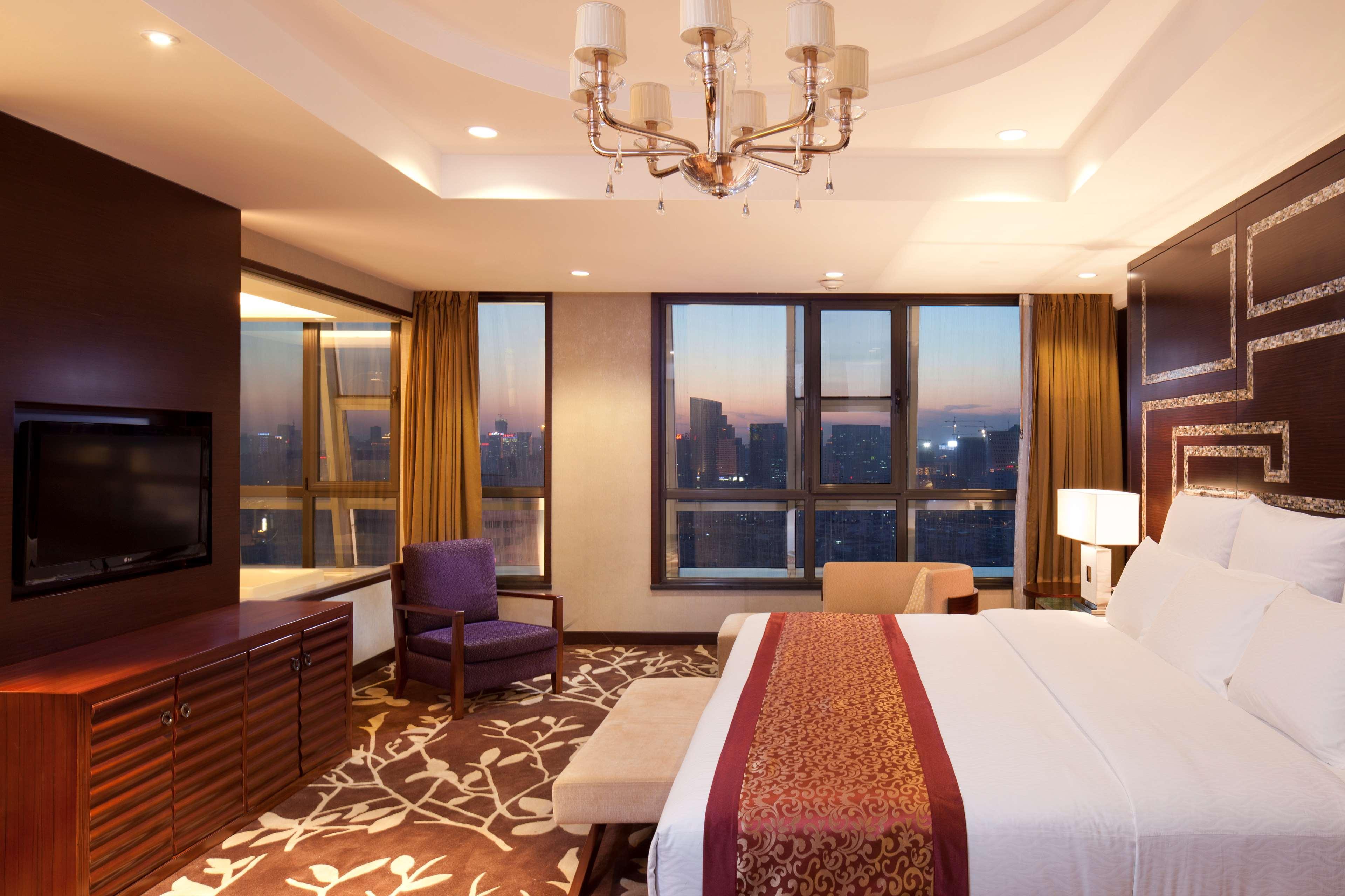 Doubletree By Hilton Shenyang Hotel Exterior photo