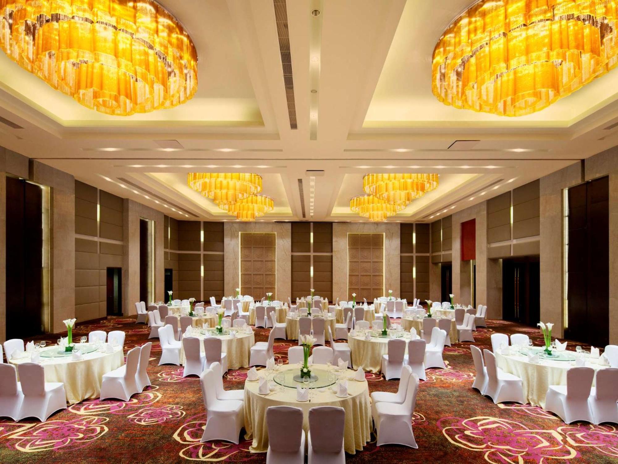 Doubletree By Hilton Shenyang Hotel Exterior photo