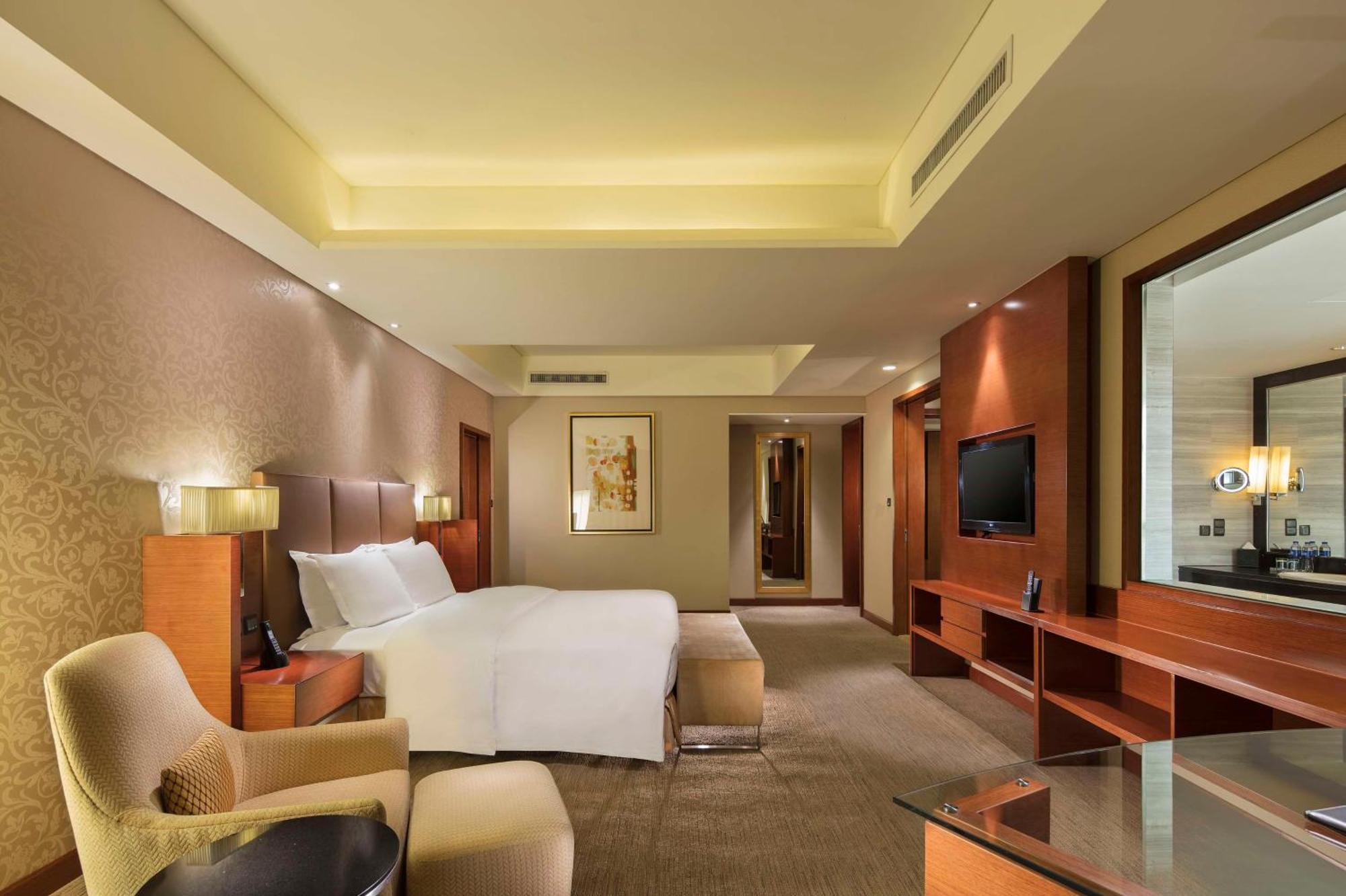 Doubletree By Hilton Shenyang Hotel Exterior photo