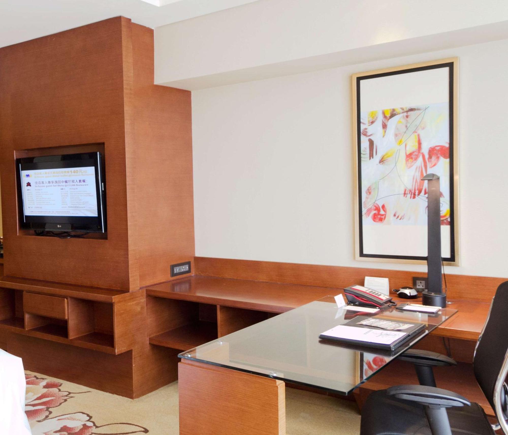 Doubletree By Hilton Shenyang Hotel Exterior photo
