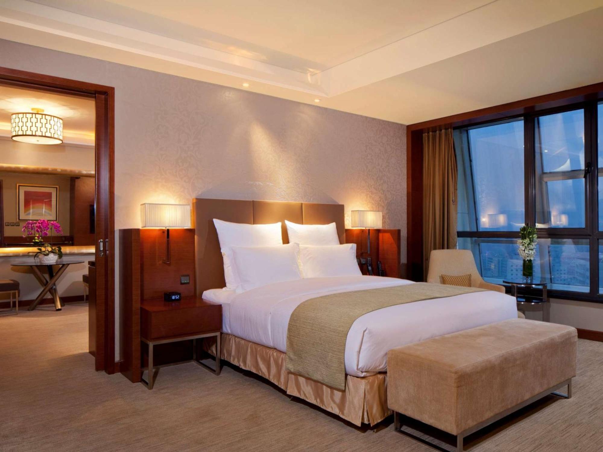Doubletree By Hilton Shenyang Hotel Exterior photo
