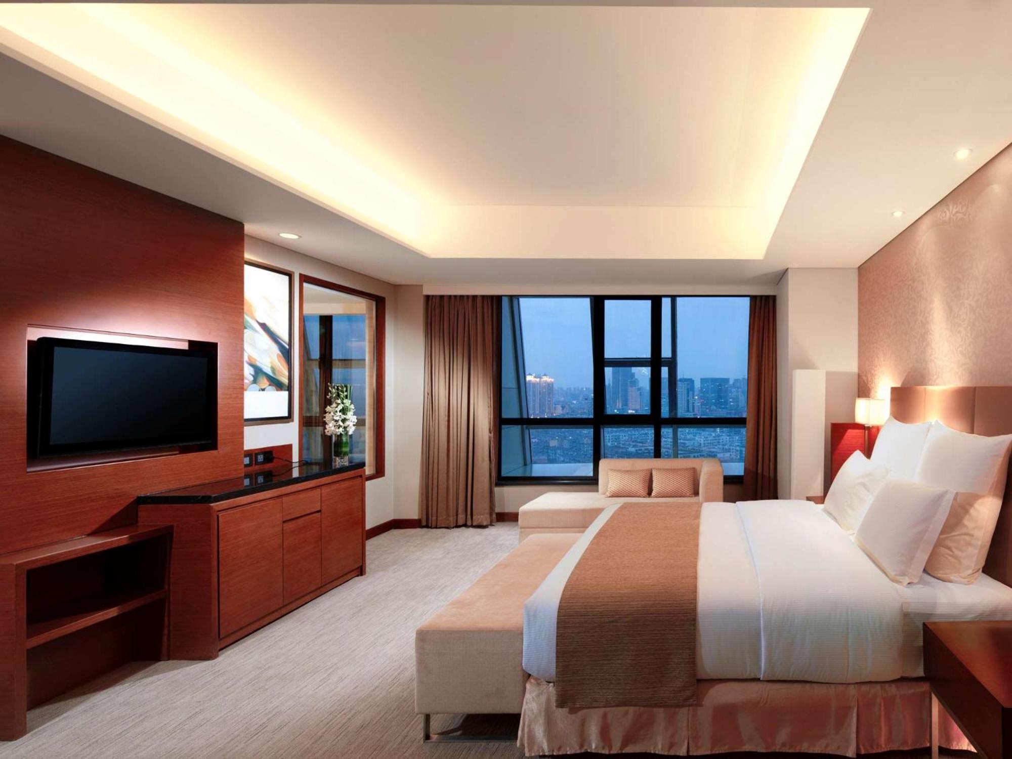 Doubletree By Hilton Shenyang Hotel Exterior photo
